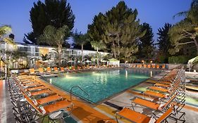 Sportsmen'S Lodge Hotel